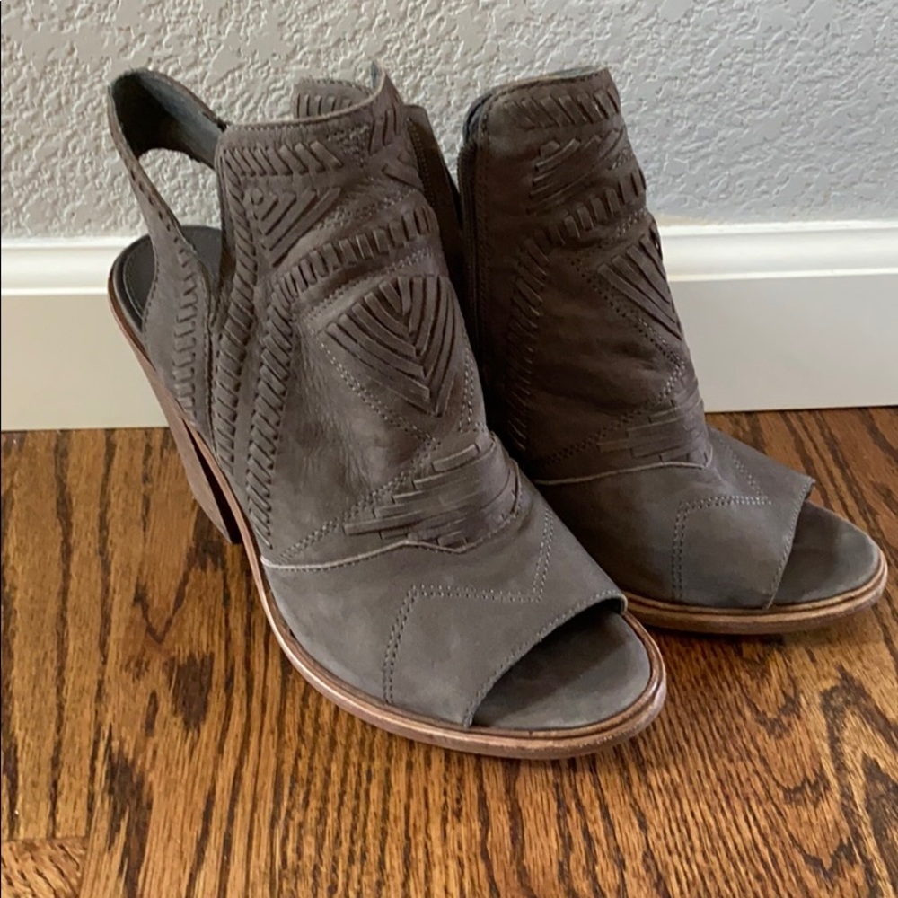 Vince Camuto Booties